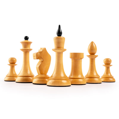 The Queens Gambit Pieces